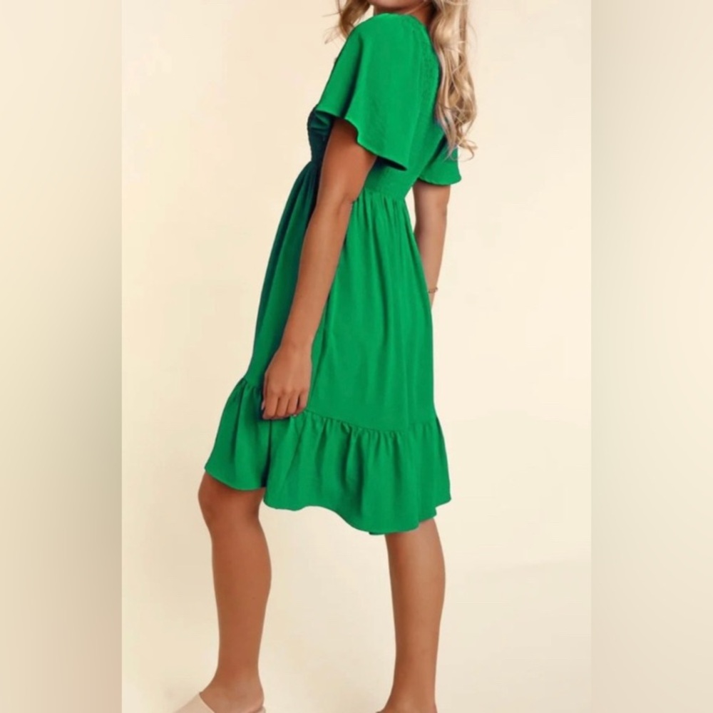 Green Flutter Dress - Picture 2 of 4
